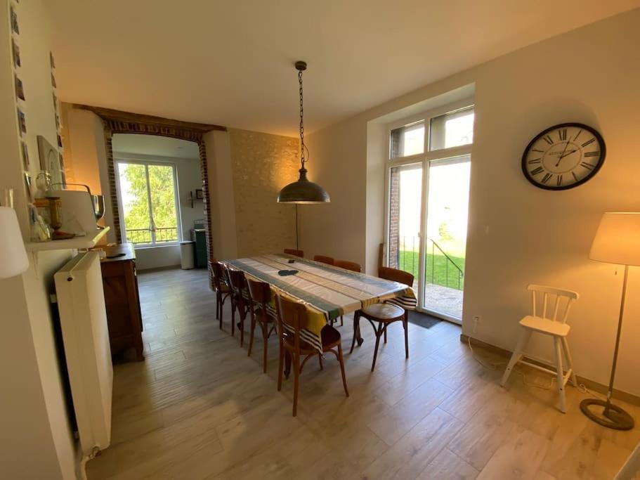 Maison Leocha Sablons-sur-Huisne Εξωτερικό φωτογραφία